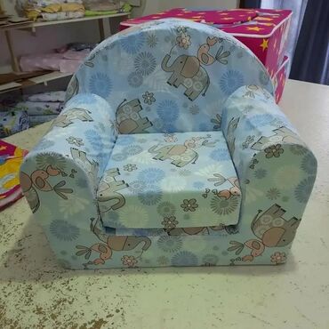 Ostali dečiji nameštaj: Lara fotelja Praktične dečije foteljice, izrađene od čvrstog — 2