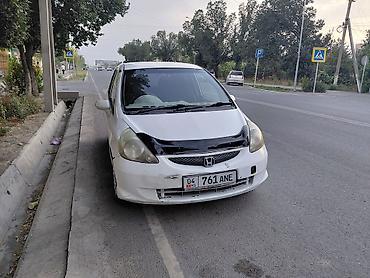 Honda: Honda Fit: 2002 г., Хэтчбэк — 9