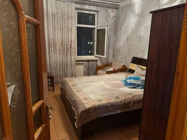 Uzunmüddətli kirayə mənzillər: Bakıxanov(Razin) Eldar Xəlilov küçəsin Arzu şadlıq sarayının yanında