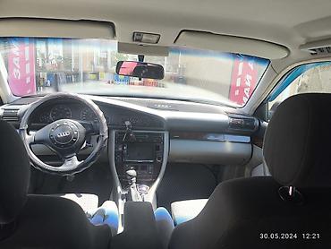 mersedes banan: Audi A6: 1996 г., Седан — 6