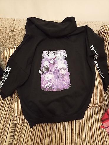 Üst geyimi: Anime zamoklu jaket,geyinilmeyib etiketsizdir,qiyməti 12 manat — 2