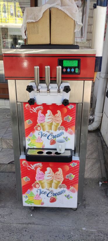 продаю видеонаблюдение: Продается мороженое апарат объем 25_30 литр рабочий 220 киловатт