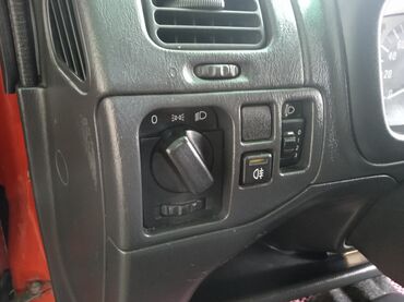 Daihatsu: Daihatsu Cuore: 2004 г., Механика, Бензин — 18