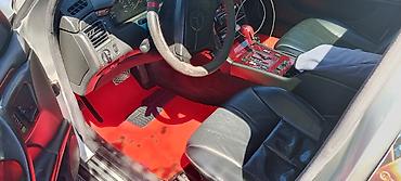 mercedes benz 208 d: Mercedes-Benz E 240: 2.4 l | 1999 il Sedan — 1