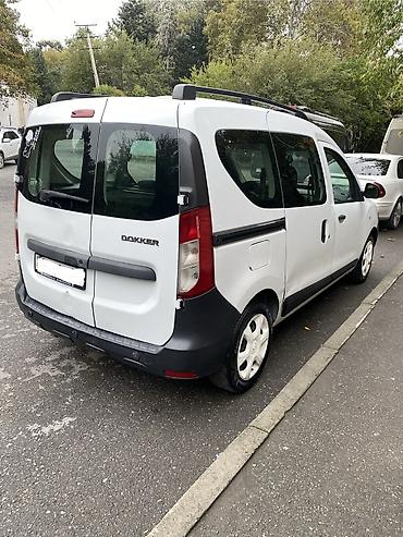 luq moil yag 5w30: Dacia Dokker: 1.6 l | 2014 il 245000 km Van/Minivan — 5