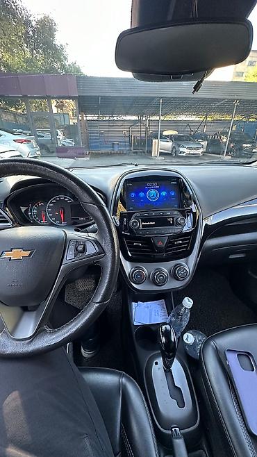Chevrolet: Chevrolet Spark: 2018 г., Бензин — 6