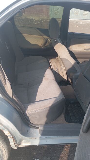 Mazda: Mazda Cronos: 1994 г., Седан — 7