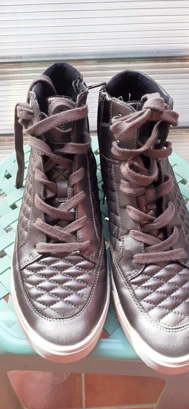 Geox patike 40