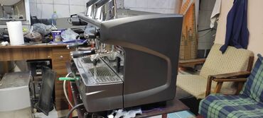 бытовая кофемашина: Кофемашина Ranchillio Lever состояние : после капитального ремонта
