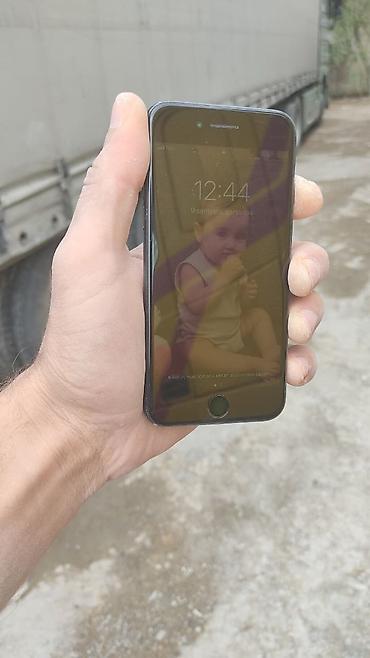 iphone 7 8: IPhone 7, 32 GB, Black Titanium, Barmaq izi, Simsiz şarj, Face ID — 1