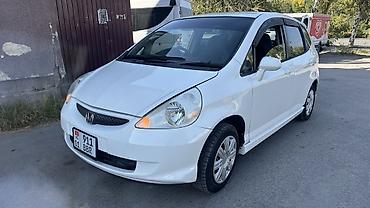 Продажа авто: Honda Fit: 2003 г., 1.3 л, Вариатор, Бензин, Хэтчбэк — 2