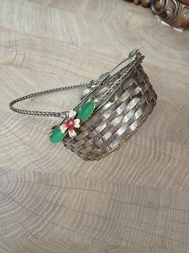 konfet qabi: Metal səbət – dekorativ - Material: metal məftildən toxunma gövdə — 3