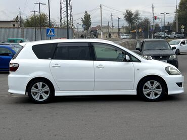 Toyota: Toyota Ipsum: 2004 г., 2.4 л, Автомат, Бензин, Минивэн — 3