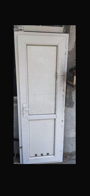 Plastik qapılar: Plastik qapi 205/75sm
65azn
7ci mkr 4466 leli