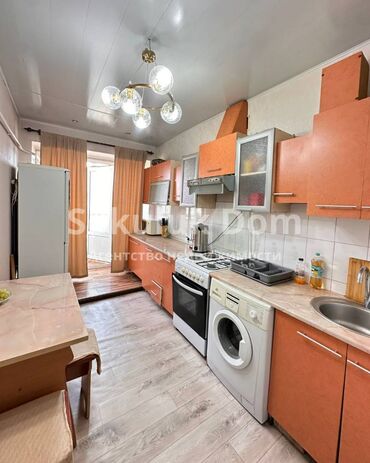 сдаю дом на долгий срок: 2 комнаты, 56 м², 4 этаж