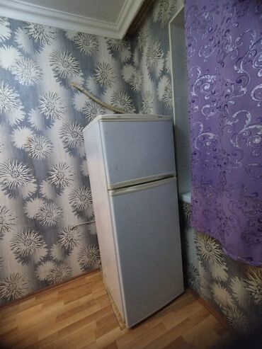 Uzunmüddətli kirayə mənzillər: 3cu mk 5in 5 5ci mər 1otaqlı içi əşyalı ev kira verilir 320 AZN dövlət — 7