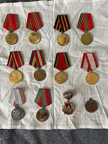 İncəsənət və kolleksiyalar: Sovet dövrünə aid orden və medallar kolleksiyası - Müxtəlif illərdə — 3