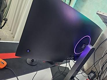 8 ом: Компьютер, ядер - 24, ОЗУ 32 ГБ, Игровой, Б/у, NVIDIA GeForce RTX 5070, SSD — 10