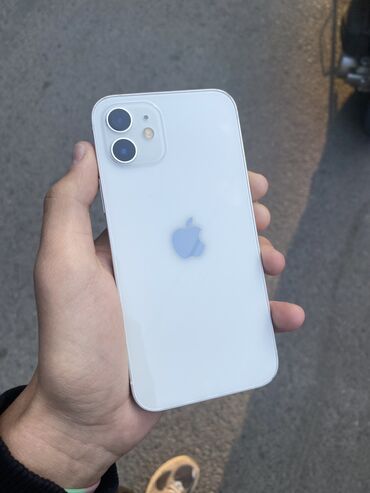 телефон айфон 12: IPhone 12, Б/у, 64 ГБ, Белый, Защитное стекло, Чехол, 81 %