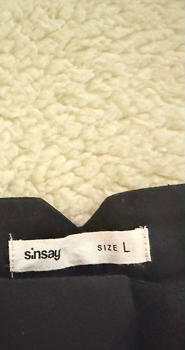 sandale ecco: Potpuno ocuvane, elegantne pantalone na peglu, broj 40. Od gospodje — 6