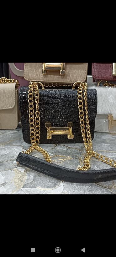 Çantalar: Əl çantası — 20