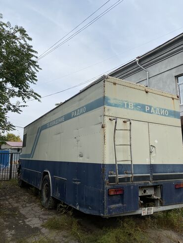 Легкий грузовой транспорт: Легкий грузовик, Камаз — 7