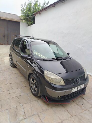 maşın ucun pec: Renault Grand Scenic: 1.5 l | 2006 il 369178 km Universal