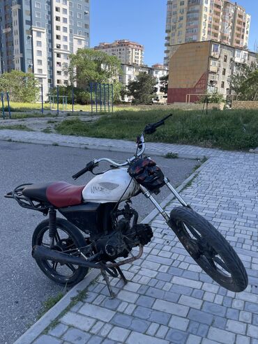 Motosikletlər: Tufan - Nama, 110 sm3, 2019 il, 42000 km