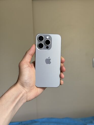 Apple iPhone: IPhone 15 Pro, Б/у, 128 ГБ, Natural Titanium, 90 %
