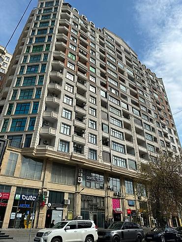 Mənzillər: 3 otaqlı, Yeni tikili, 125 kv. m — 1