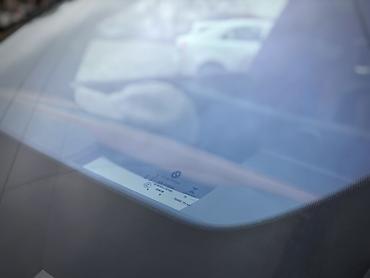 BMW: BMW iX: 2022 г., 0.1 л, Автомат — 12