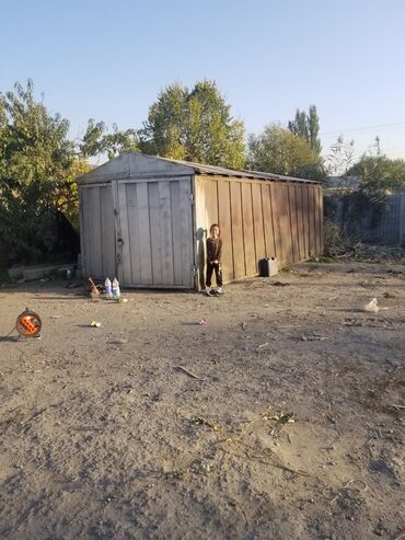 продажа металлических гаражей: Продаю гараж железный в районе Пригородное 
цена 60000
