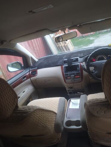 срочно продать машину: Toyota Ipsum: 2002 г., 2.4 л, Автоматтык, Газ, Вэн/Минивэн