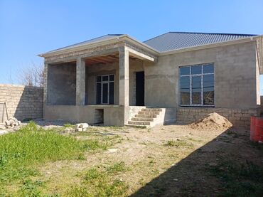 20 ci sahədə həyət evləri: 5 otaqlı, 220 kv. m, Təmirsiz