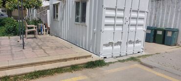 qranit pol: Əla vəziyətdədi, işıq cekilib, izolyasiya olunub, pol laminatdi