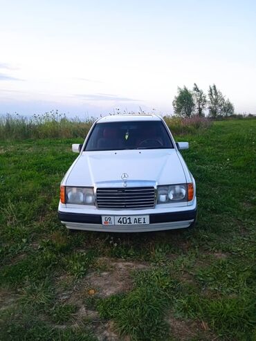 движок 2 7: Mercedes-Benz W124: 1992 г., 2.3 л, Механика, Бензин