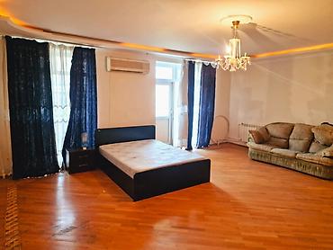 ayna sultanova: Bakı, 3 otaqlı, Köhnə tikili, 100 kv. m — 5
