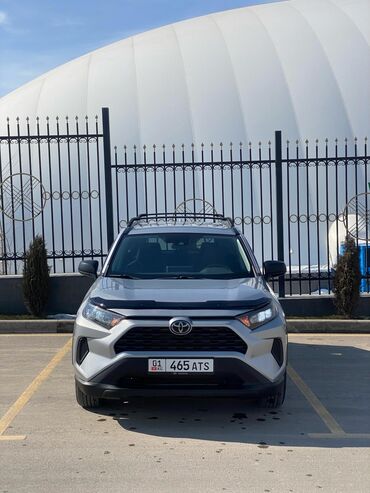 Toyota: Toyota RAV4: 2019 г., 2.5 л, Автомат, Бензин, Внедорожник