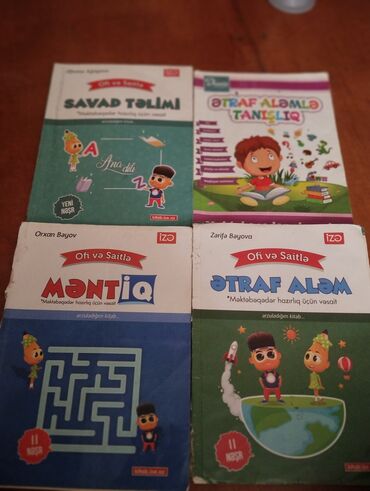 manga kitab: Uşaqlar üçün nəzərdə tutulmuş müxtəlif tədris vəsaitləri. Komplektdə