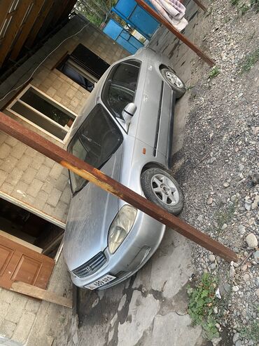 шины r16c: Honda Civic: 1999 г., 1.6 л, Автоматтык, Бензин, Седан