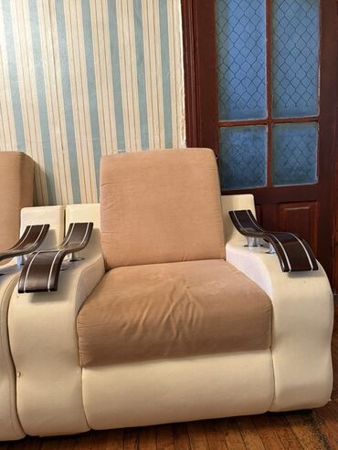 Divan və kreslo dəstləri: Divan, Divan, Bazalı, Açılan -da lalafo.az — 4 Divan və kreslo dəstləri: Divan, Divan, Bazalı, Açılan — 4