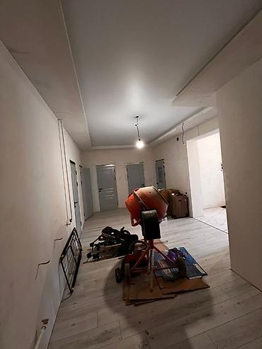 Продажа коттеджей и домов: Уй сатылат!!! Адрес Шамалды-Сай шаары, улица Ажыканов-88. Участок 10 — 12