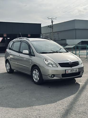 Toyota: Toyota Corolla Verso: 2003 г., 1.8 л, Механика, Бензин, Универсал — 3