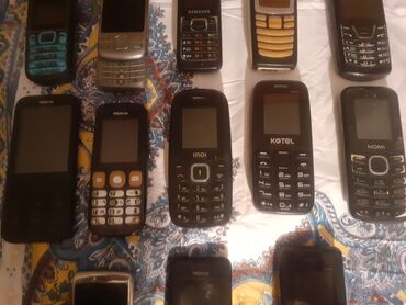 Nokia: Nokia 1, < 2 GB Memory Capacity, rəng - Qara, Düyməli — 4