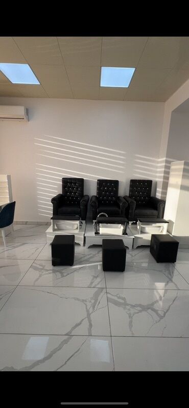 aqlay ustasi: DIRNAQ USTASI ÜÇÜN ARENDAYA YER! 💅 📍 Ünvan: Nizami metrosunun tam