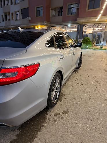 masin maqnitofon: Hyundai Grandeur: 2.2 l | 2014 il Sedan — 6
