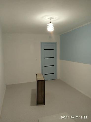 Батирлер: 2 бөлмө, 47 м², Москва / Үмөталиев көч. Жеке план, 2 кабат, Жаңы ремонт — 2