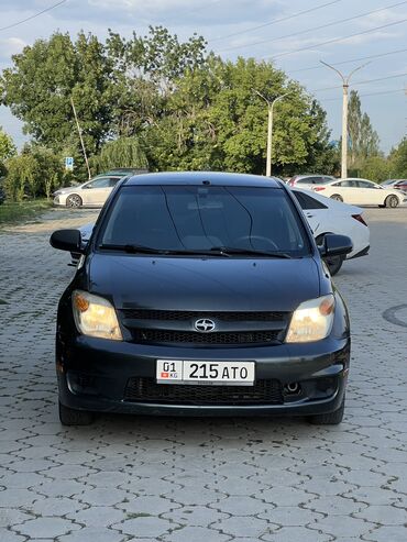 Toyota: Toyota ist: 2006 г., 1.5 л, Автомат, Бензин, Хэтчбэк