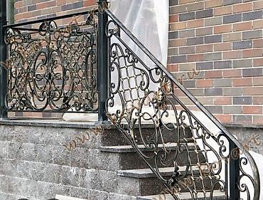 Распашные ворота: Кованые металлические изделия для экстерьера: ворота, калитки — 3