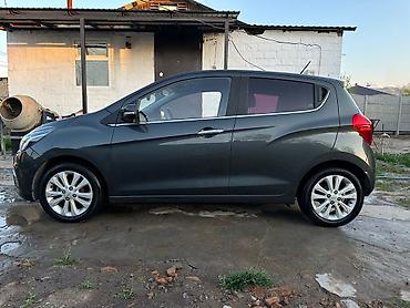 Chevrolet: Chevrolet Spark: 2017 г., 1 л, Автомат, Бензин, Хэтчбэк — 22